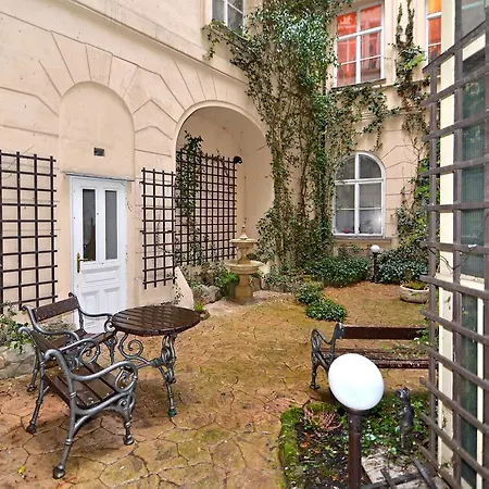 Apartment Historic Centre Iv Prague