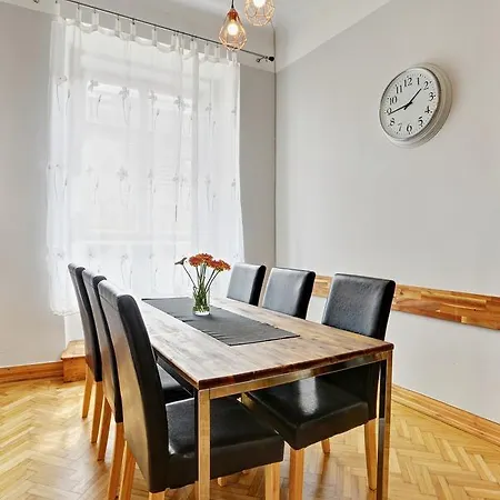 Apartment Historic Centre Iv